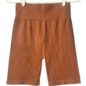 45. AURA Seamless Ribbed Biker Shorts Rustish faded Color Size M/L